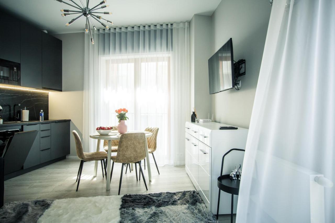 New Modern Studio Apartment In The Old Town 리가 외부 사진